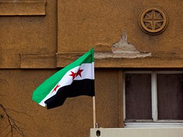 V Praze Bubeni funguje na dohled oficiální syrské ambasády ve stavební buce...