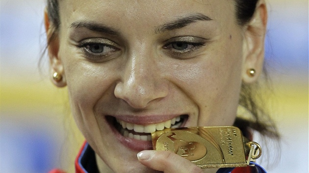JE PRAVÁ. Ruska Jelena Isinbajevová vyhrála na halovém MS v Istanbulu svoje