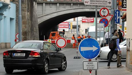 idii musí respektovat pikázanou trasu objíky, za zkracování cesty pes zákaz hrozí pokuty (Ilustraní snímek).