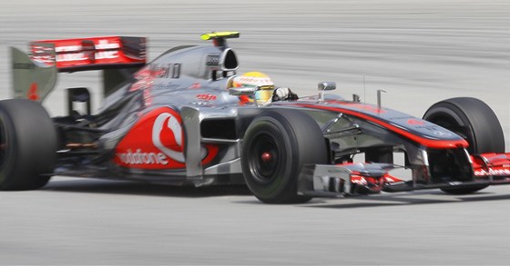 Lewis Hamilton s vozem McLaren