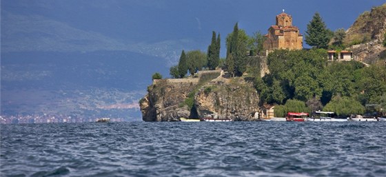 Ochrid, msto i jezero, jsou nejvtími turistickými lákadly Makedonie.