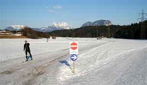 Ptikilometrov okruh Schneerosenloipe nad Breitenbachem u nen v idelnm...