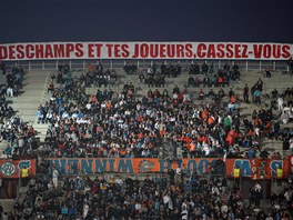 VEM SI SVÉ HRÁE A VYPADNI, DESCHAMPSI! Fanouci Marseille dali transparentem...