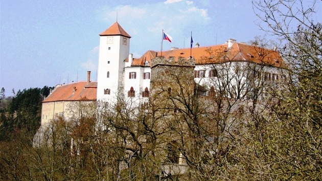 O tom, e trnky jsou dobré nejen k pití, ale také teba jako nápl do buchet, vás pesvdí hospodyky z Louky nad Velikou. (Ilustraní snímek)