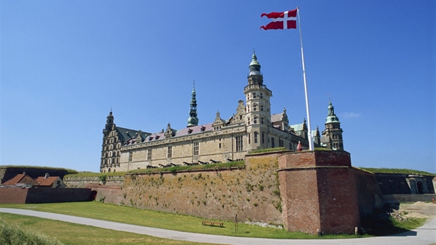 Dánský zámek Kronborg, djit Hamleta, se nachází v pístavním mst Helsingor...