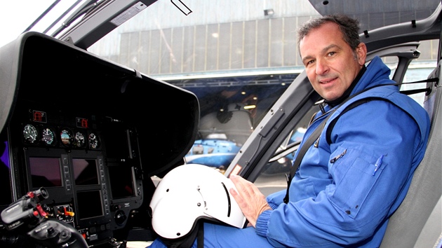 Vedoucí pilotů Letecké služby Policie ČR plukovník Pavel Forst Vedoucí pilotů Letecké služby Policie ČR plukovník Pavel Forst