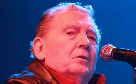 Jerry Lee Lewis pi druhém vystoupení v esku - Praha, Tesla Arena (9.