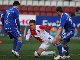 NEPROEL. Slvista Ondej Petrk pad mezi dvojic olomouckch soupe. 