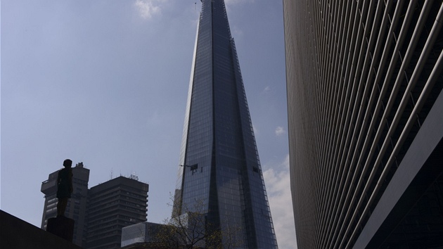 Londýn byl donedávna z architektonického hlediska pomrn konzervativním mstem...