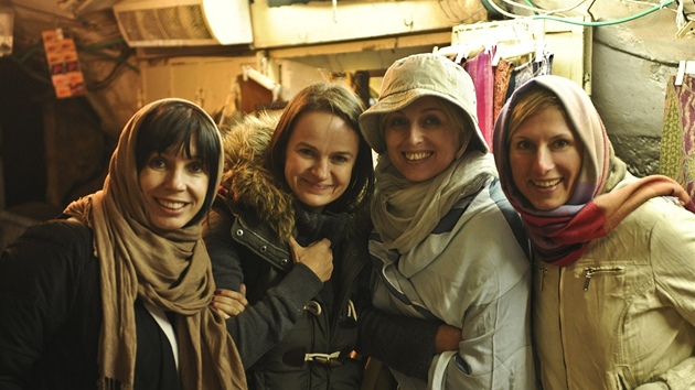 Nela Boudová s kamarádkami Lenkou, Bárou a Manuelou v Izraeli