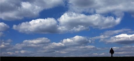 Pítí týden by se mlo opt oteplit, meteorologové oekávají polojasnou oblohu. Ilustraní snímek
