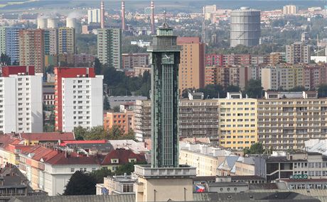 Cena byt v Ostrav (v popedí v Nové radnice) rychle klesají.