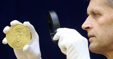 Kilogramová medaile s Frantikem Palackým