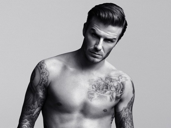 David Beckham v reklam na spodní prádlo, které sám navrhl