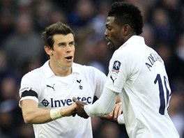 NADJE. Gareth Bale (vlevo) sice sníil na 1:2, na obrat u to ale v zápase s...
