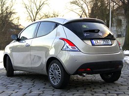 Lancia Ypsilon