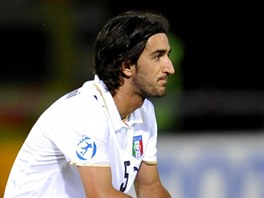 JEHO SRDCE DOTLOUKLO. Piermario Morosini byl bývalý italský reprezentant do 21...