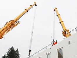 "Budu se muset s lodí znova seznámit. Má te jiné tit, jiné lodní rouby,...