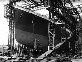Výstavba Titaniku v docích Belfastu