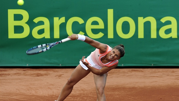 Sara Erraniov ve finle turnaje v Barcelon, kter s pehledem vyhrla. V poslednm duelu hladce zdolala Slovenku Dominiku Cibulkovou.