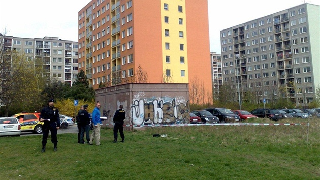 Nlez lidskho zrodku v Bryksov ulici na praskm ernm Most.