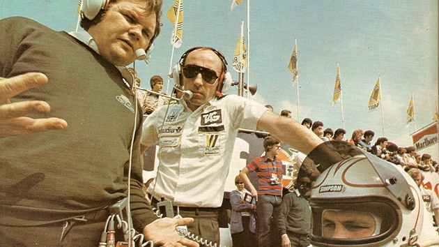 Vítězná sestava roku 1979: Patrick Head, Frank Williams a Alan Jones Vítězná sestava roku 1979: Patrick Head, Frank Williams a Alan Jones