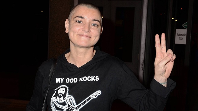 Sinéad O'Connor v březnu 2012 v irském Dublinu Sinéad O'Connor v březnu 2012 v irském Dublinu