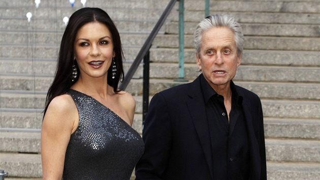 Catherine Zeta-Jonesová a Michael Douglas 