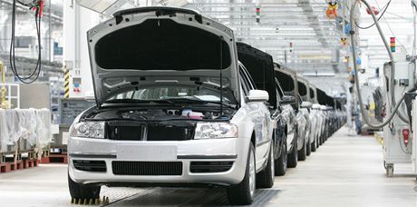 Bez obchvatu se jen velmi tko rozroste také automobilka koda Auto v Kvasinách.