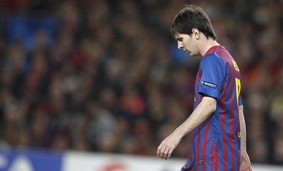 Smutný hrdina z Nou Campu barcelonský útoník Messi. Za stavu 2:1 pro svj tým...