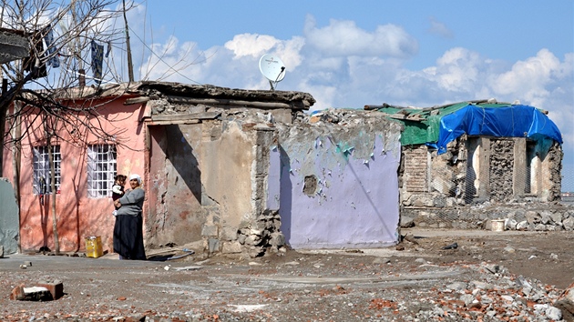 Mizející slum v citadele v Diyarbakiru
