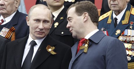Medvedv poslední tyi roky zastával funkci prezidenta, ne se poátkem msíce opt stal hlavou státu Putin.