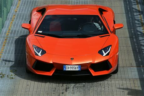 Lamborghini Aventador