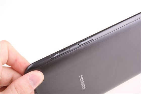 Recenze Samsung Galaxy Tab 7.0 detail