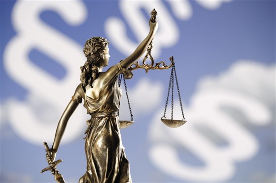 Firmy u nebudou moci pedem lákat na vítzství v soutích, rozhodl evropský soud.