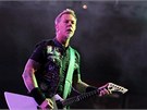 James Hetfield ml v prbhu koncertu v Praze interesantní vestu.