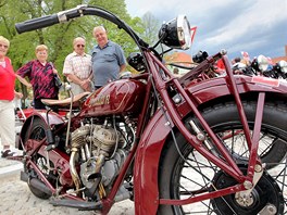 Rallye Kivonoska vyrazila ze stejnojmenného kempu u Hluboké nad Vltavou na