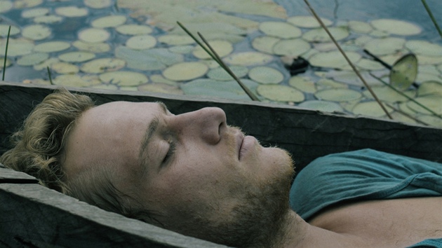 Záběr z filmu Řeka, který bývala člověkem (Der Fluss war einst ein Mensch) Záběr z filmu Řeka, který bývala člověkem (Der Fluss war einst ein Mensch)