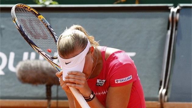 SLZY TST. Estonsk tenistka Kaia Kanepiov se raduje z vtzstv na turnaji v Estorilu.
