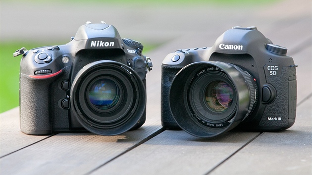 Test fotoaparát Nikon D800 a Canon 5D Mark III. (8. kvtna 2012, Praha)