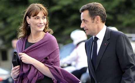 Nicolas Sarkozy a jeho manelka Carla (13. ervna 2008)