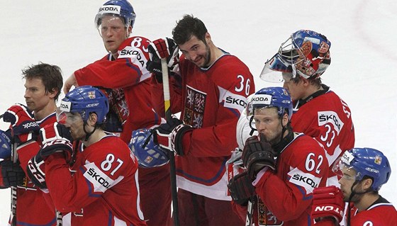ZDRCENÍ EI. Hokejisté eska podlehli v semifinále mistrovství svta Slovensku.