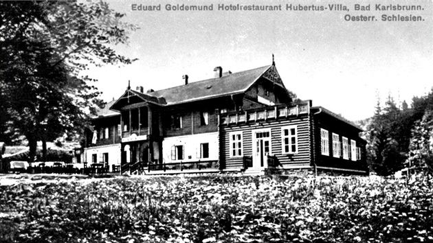 Hotel Hubertus v Karlov Studánce na Bruntálsku v roce 1914.