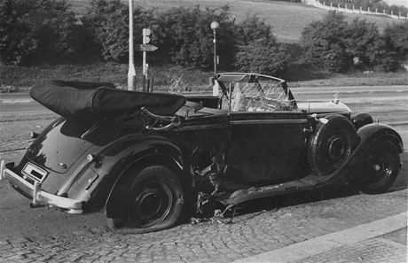 Vz Reinharda Heydricha po atentátu 27. kvtna 1942