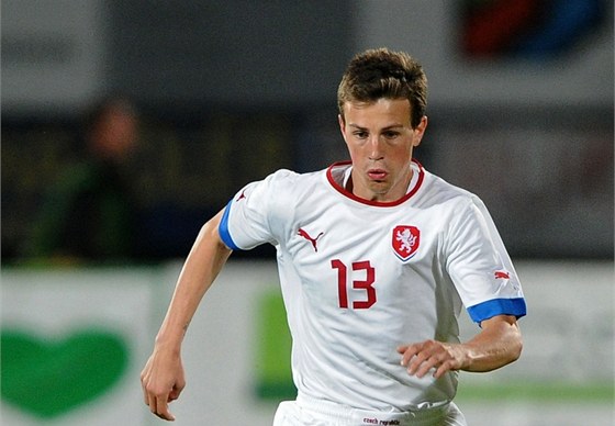 Nejmadí len souasné eské fotbalové reprezentace jedenadvacetiletý Vladimír Darida.