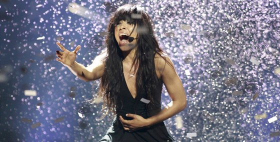 védka Loreen nemohla uvit svému tstí, vyhrála v Eurovizi 2012.
