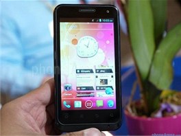 ZTE Nova 4 V8000