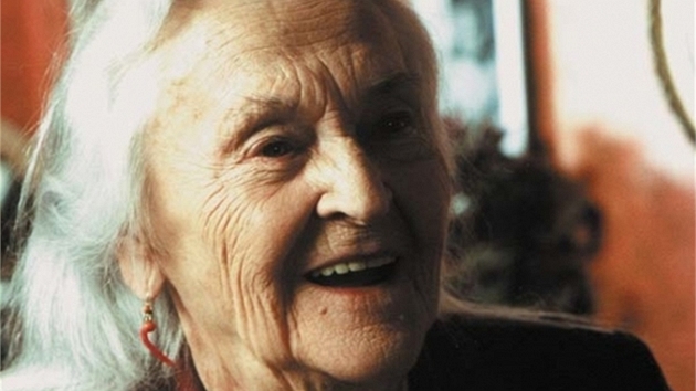 Zita Kabátová ve filmu Babí léto Zita Kabátová ve filmu Babí léto