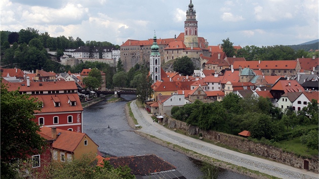 Po úpravách koryta změnila Vltava v Českém Krumlově významně svou podobu. Na... Po úpravách koryta změnila Vltava v Českém Krumlově významně svou podobu. Na...
