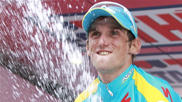 A TE V ZLIJU! Roman Kreuziger d coby vtz 19. etapy na Giro dItalia se ampaskm.
